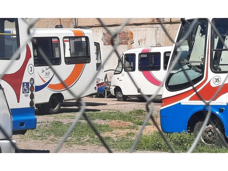 NO HUBO SALIDA Y MAÑANA VUELVE EL PARO DE COLECTIVOS