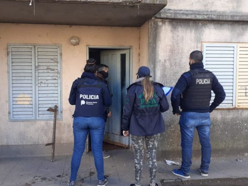 OPERATIVO POLICIAL: SECUESTRO DE COCAÍNA